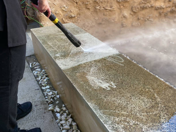 Best Concrete Pressure Washing  in Smithville, MO